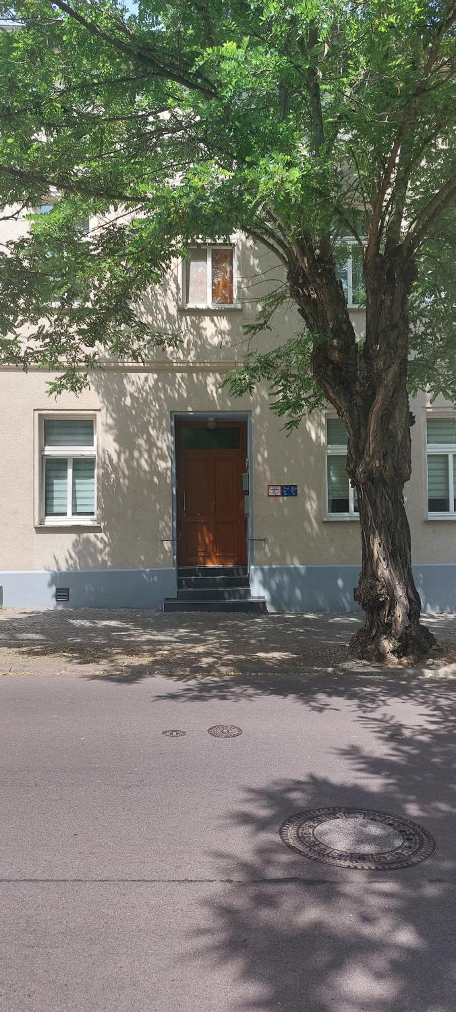 Ferienwohnung Am Bahnhof Bernburg Esterno foto
